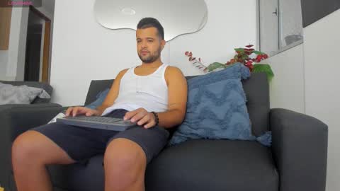 MattMeness online show from November 2025 10:47:01 AM