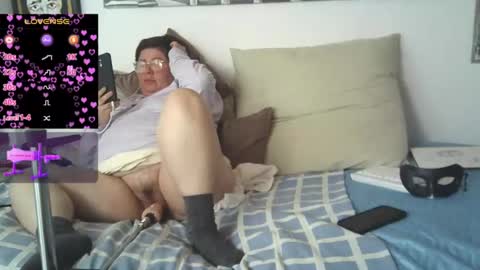 Snapshot of mature_couple_wild_2 chatting on February 2025 11:31:01 PM DominikFrank online show from February 2025 11:31:01 PM