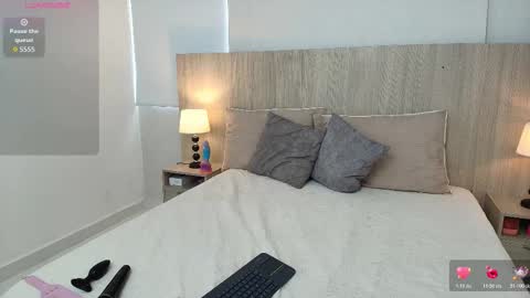 katerin online show from December 2025 11:36:02 AM