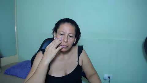 Snapshot of mature_martina_ chatting on February 2025 10:04:01 AM Martina online show from February 2025 10:04:01 AM