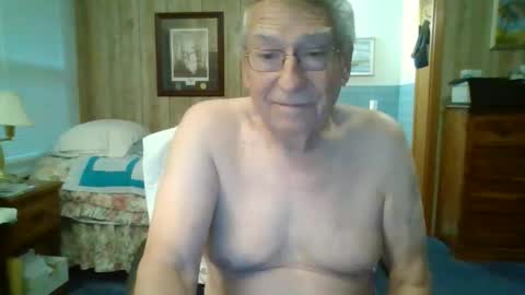 Snapshot of maturecouple1954 chatting on January 2026 12:43:01 PM SXECPL55 at G mail Dot Com online show from January 2026 12:43:01 PM