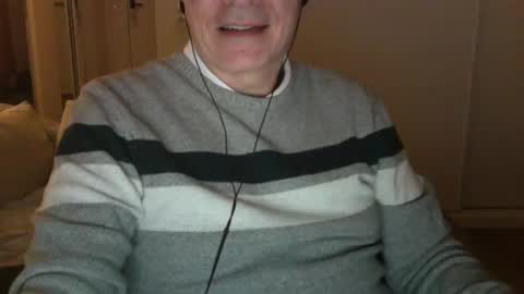 maturehotman online show from January 2025 07:11:01 PM