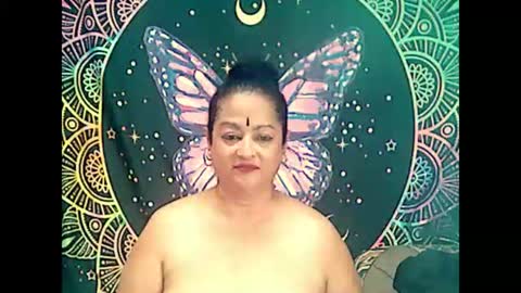 Snapshot of matureindian4u65 chatting on February 2025 07:18:01 AM matureindian4u65 online show from February 2025 07:18:01 AM