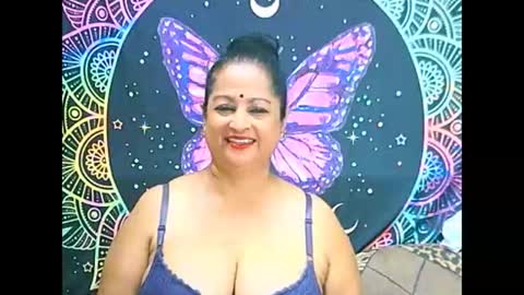 Snapshot of matureindian4u65 chatting on March 2025 09:37:01 PM matureindian4u65 online show from March 2025 09:37:01 PM