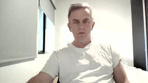 matureontheedge online show from May 2026 12:32:02 PM