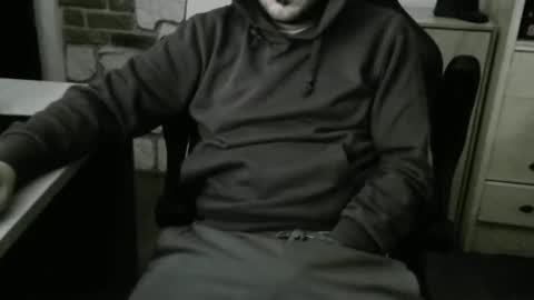 Mattias online show from December 2024 01:37:01 AM