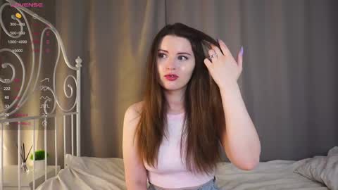 Lily online show from February 2025 04:39:02 PM