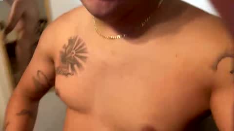 Snapshot of mauricio760p chatting on October 2025 12:13:02 PM mauricio760p online show from October 2025 12:13:02 PM