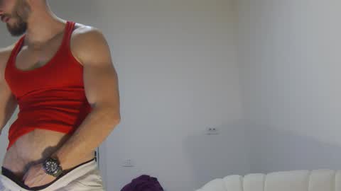 mauro_real_man online show from February 2026 06:03:01 PM