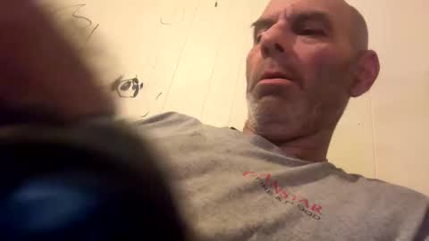 Snapshot of maverick7000 chatting on December 2024 06:44:01 AM maverick7000 online show from December 2024 06:44:01 AM