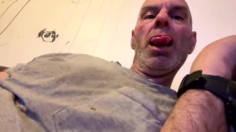 maverick7000 online show from February 2025 01:58:01 AM