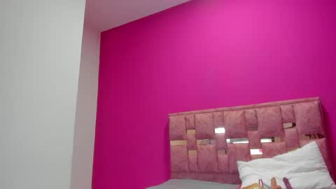Snapshot of mavie_ivanova chatting on May 2026 12:13:02 PM mavie_ivanova online show from May 2026 12:13:02 PM