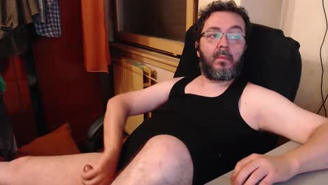 Max online show from September 2025 10:37:01 PM