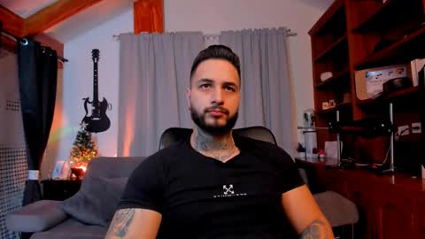 max D. online show from December 2024 02:58:02 PM