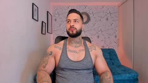 Snapshot of max_dic1 chatting on June 2026 03:09:02 AM max D. online show from June 2026 03:09:02 AM