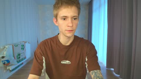 Max Gen with tats 24years  And Ethan without tats 20 years online show from December 2024 05:09:02 AM