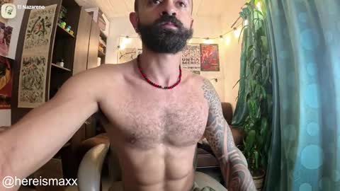 Max Follow me IGX hereismaxx online show from October 2025 09:54:01 AM