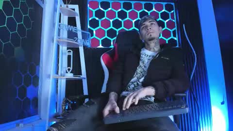 Max online show from March 2026 02:58:02 AM