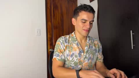 Max Lancaster online show from December 2024 02:09:02 AM