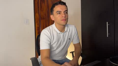 Max Lancaster online show from December 2024 01:46:01 AM