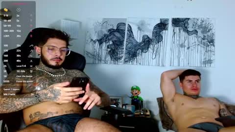 Snapshot of max_mayer chatting on December 2024 12:30:01 AM Maximo Mayer online show from December 2024 12:30:01 AM