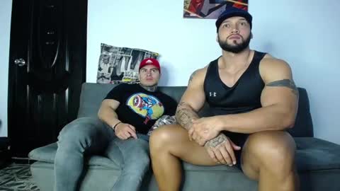 Snapshot of max_mayer chatting on January 2025 04:43:01 AM Maximo Mayer online show from January 2025 04:43:01 AM