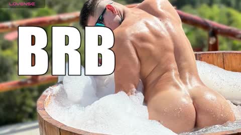 Snapshot of max_mayer chatting on November 2025 12:20:02 AM Maximo Mayer online show from November 2025 12:20:02 AM