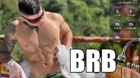 Snapshot of max_mayer chatting on February 2026 02:14:01 PM Maximo Mayer online show from February 2026 02:14:01 PM