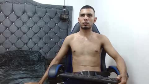 Snapshot of max_milk2 chatting on March 2026 06:59:02 PM max milk2 online show from March 2026 06:59:02 PM