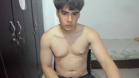 Snapshot of max_miller66 chatting on June 2026 10:00:01 PM Max online show from June 2026 10:00:01 PM