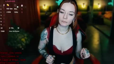 Snapshot of max_phoenix chatting on April 2026 09:30:02 PM Max online show from April 2026 09:30:02 PM