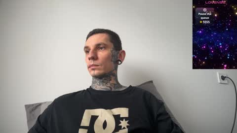    online show from February 2025 10:19:01 AM