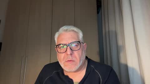 maxbillo online show from March 2026 11:31:02 PM