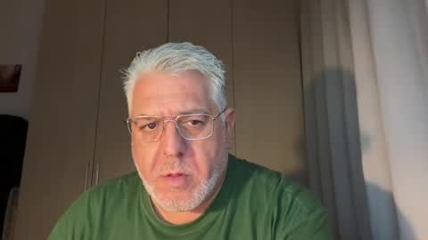 Snapshot of maxbillo chatting on June 2026 10:49:02 PM maxbillo online show from June 2026 10:49:02 PM