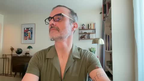 Max Mikado online show from February 2025 01:40:02 PM