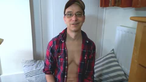 Max Davies online show from January 2026 11:36:01 AM