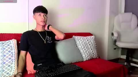 maxfont online show from October 2025 07:12:02 PM