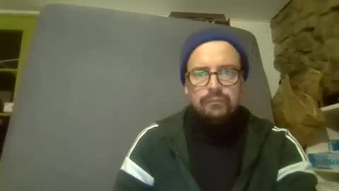 maxhorn591 online show from March 2026 08:02:02 PM