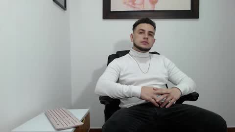 Maxi 600pm to 1201am col time online show from October 2025 03:16:02 AM