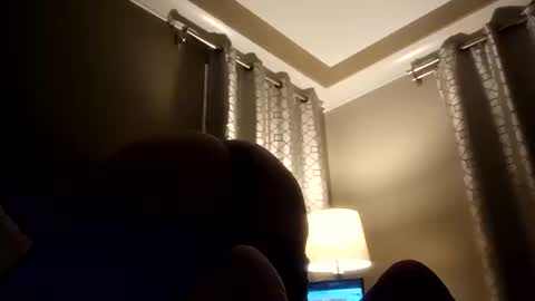 Snapshot of maxichaud chatting on October 2025 08:04:01 AM Maxichaud online show from October 2025 08:04:01 AM