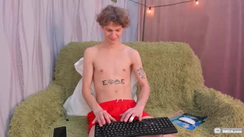 maxim burn online show from October 2025 08:53:02 PM