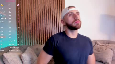 Maximo Wolf online show from April 2026 08:55:02 PM