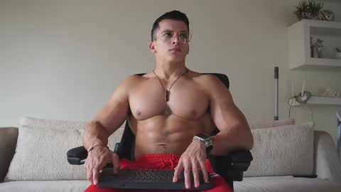 Sebastian online show from October 2025 09:35:02 PM