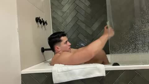 Sebastian online show from December 2025 01:54:01 AM