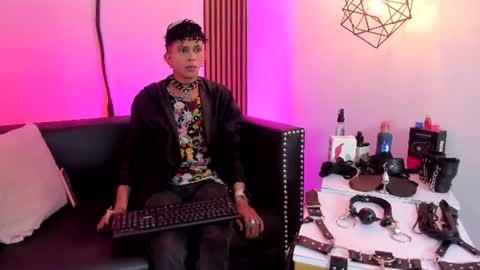 MAXIMO online show from June 2026 03:09:01 AM