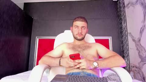 Maximus online show from December 2024 06:25:01 PM