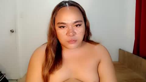 Snapshot of maxine_sucks chatting on October 2025 06:38:02 PM Maxine Sucks online show from October 2025 06:38:02 PM