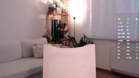 Snapshot of maxinele chatting on July 2026 10:43:02 AM Maxine online show from July 2026 10:43:02 AM