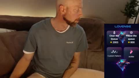 Snapshot of maxrouger chatting on November 2025 07:19:01 AM MaxRouger online show from November 2025 07:19:01 AM