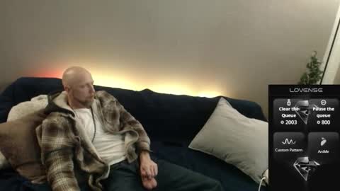 Snapshot of maxrouger chatting on November 2025 02:36:02 AM MaxRouger online show from November 2025 02:36:02 AM